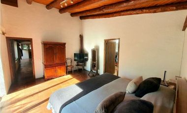 CASA EN VENTA,  AVNDARO.