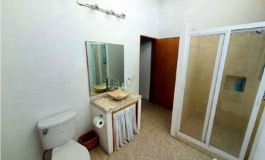 CASA EN VENTA,  AVNDARO.