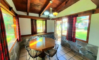 CASA EN VENTA,  AVNDARO.