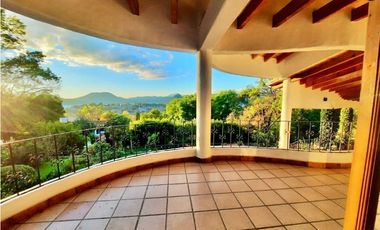 CASA EN RENTA, VALLE DE BRAVO.