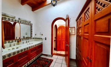 CASA EN RENTA, VALLE DE BRAVO.