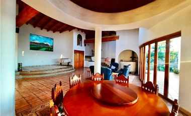 CASA EN RENTA, VALLE DE BRAVO.