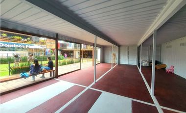 LOCAL EN RENTA, PLAZA BOX, AVNDARO