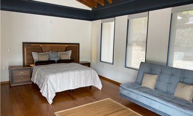 CASA EN VENTA EN AVANDARO VALLE DE BRAVO