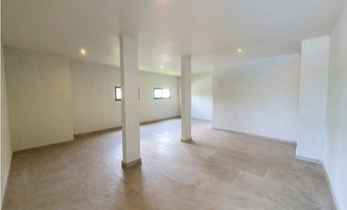 CASA EN VENTA, VALLE DE BRAVO.