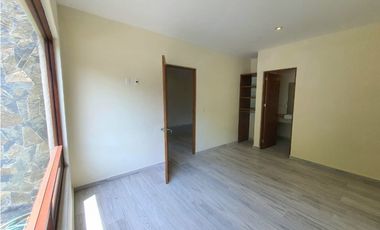CASA EN VENTA, VALLE DE BRAVO.
