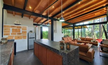 CASA EN VENTA Y RENTA, CERRO GORDO.