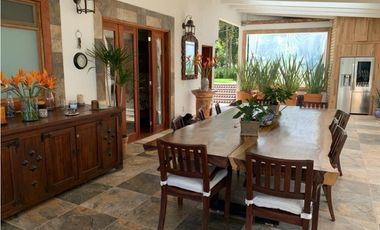 CASA EN RENTA, EL REBOZO AVNDARO