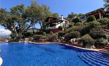 VENTA DE CASA EN CONDOMINIO