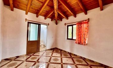CASA EN VENTA EN CERRO COLORADO