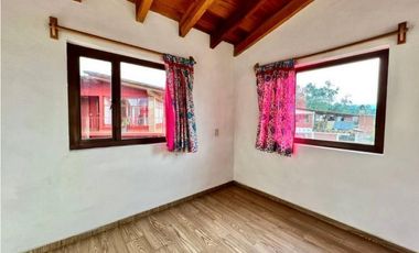 CASA EN VENTA EN CERRO COLORADO