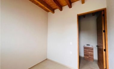 CASA EN VENTA EN CERRO GORDO