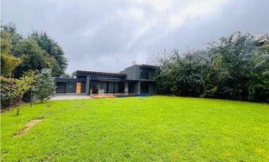 CASA EN VENTA EN CERRO GORDO