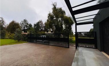 CASA EN VENTA EN CERRO GORDO