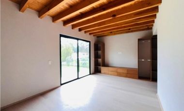 CASA EN VENTA EN CERRO GORDO