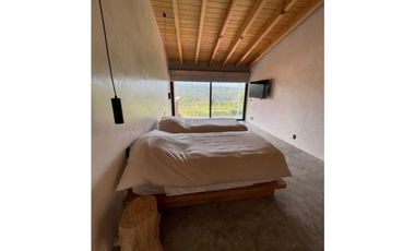 CASA EN RENTA EN CERRO COLORADO
