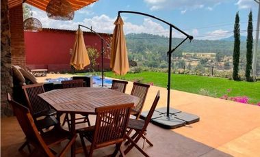 CASA EN RENTA EN CERRO COLORADO