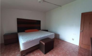 CASA EN RENTA EN VALLE DE BRAVO