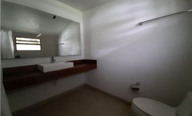 CASA EN RENTA EN VALLE DE BRAVO