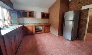 CASA EN RENTA EN VALLE DE BRAVO