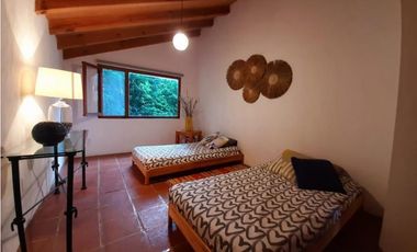 CASA EN RENTA EN VALLE DE BRAVO