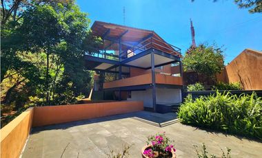 Moderna Casa en Renta con Vista al Lago en Valle de Bravo