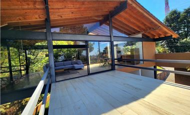 Moderna Casa en Renta con Vista al Lago en Valle de Bravo