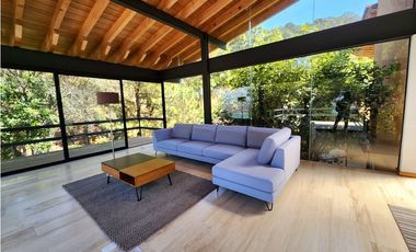 Moderna Casa en Renta con Vista al Lago en Valle de Bravo