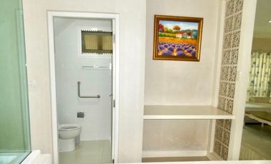 3 Bedrooms 3 Bathrooms