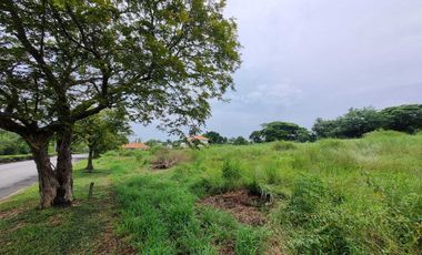 Land for sale at Palm Hills Golf Club and Residence