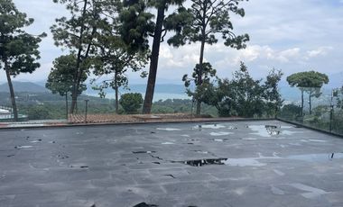 Casa en venta en condominio en Avandaro, Valle de Bravo