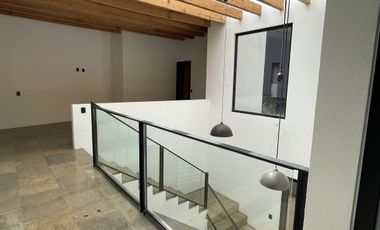 Casa en venta en condominio en Avandaro, Valle de Bravo