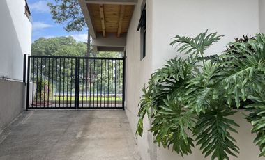 Casa en venta en condominio en Avandaro, Valle de Bravo