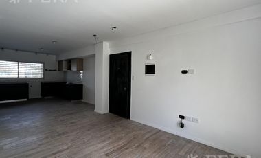 Venta Departamento 3 ambientes con cochera y jardín en Nuevo Quilmes Externo - Bernal