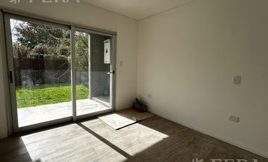 Venta Departamento 3 ambientes con cochera y jardín en Nuevo Quilmes Externo - Bernal
