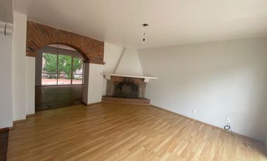 CASA EN RENTA EN LOMAS DE TECAMACHALCO
