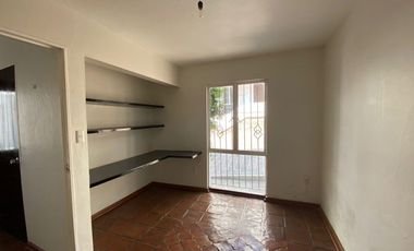 CASA EN RENTA EN LOMAS DE TECAMACHALCO