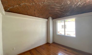 CASA EN RENTA EN LOMAS DE TECAMACHALCO