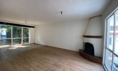 CASA EN RENTA EN LOMAS DE TECAMACHALCO