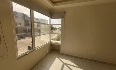 Moderna Casa en Fraccionamiento Privado en Rosarito con Vista al Mar