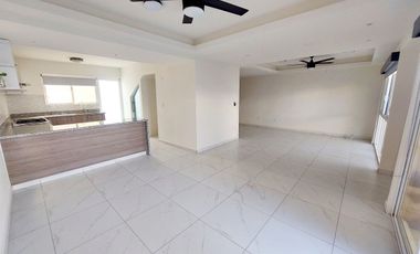 Moderna Casa en Fraccionamiento Privado en Rosarito con Vista al Mar