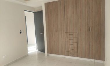 Moderna Casa en Fraccionamiento Privado en Rosarito con Vista al Mar