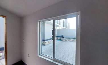 Moderna Casa en Fraccionamiento Privado en Rosarito con Vista al Mar