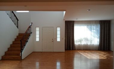 Casa en renta o venta en Los Robles, Lerma, Edo de México