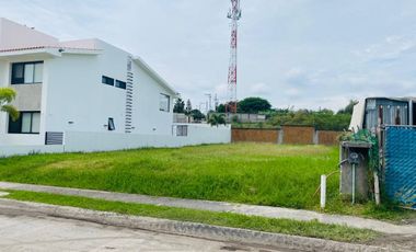 Terreno Urbano en Paraíso Country Club, Emiliano Zapata, Morelos CAEN-1075-Tu*