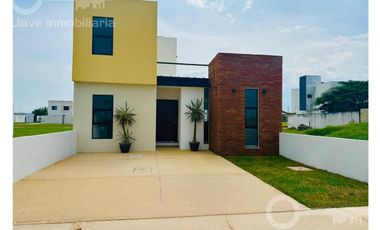 Casa nueva en venta ubicada en Boulevard las Barrillas, Col. Lomas de Barrillas, Coatzacoalcos, Veracruz.