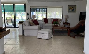 Casa - Fraccionamiento Lomas de Cocoyoc