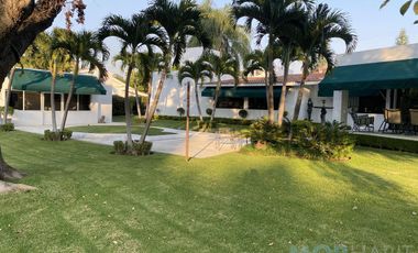 Casa - Fraccionamiento Lomas de Cocoyoc