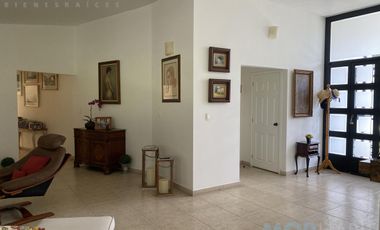 Casa - Fraccionamiento Lomas de Cocoyoc