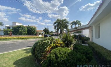 Casa - Fraccionamiento Lomas de Cocoyoc